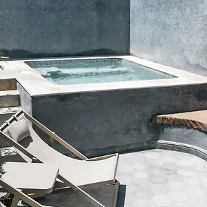 77 By Club Marrakesh